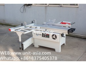 Panel saw machine